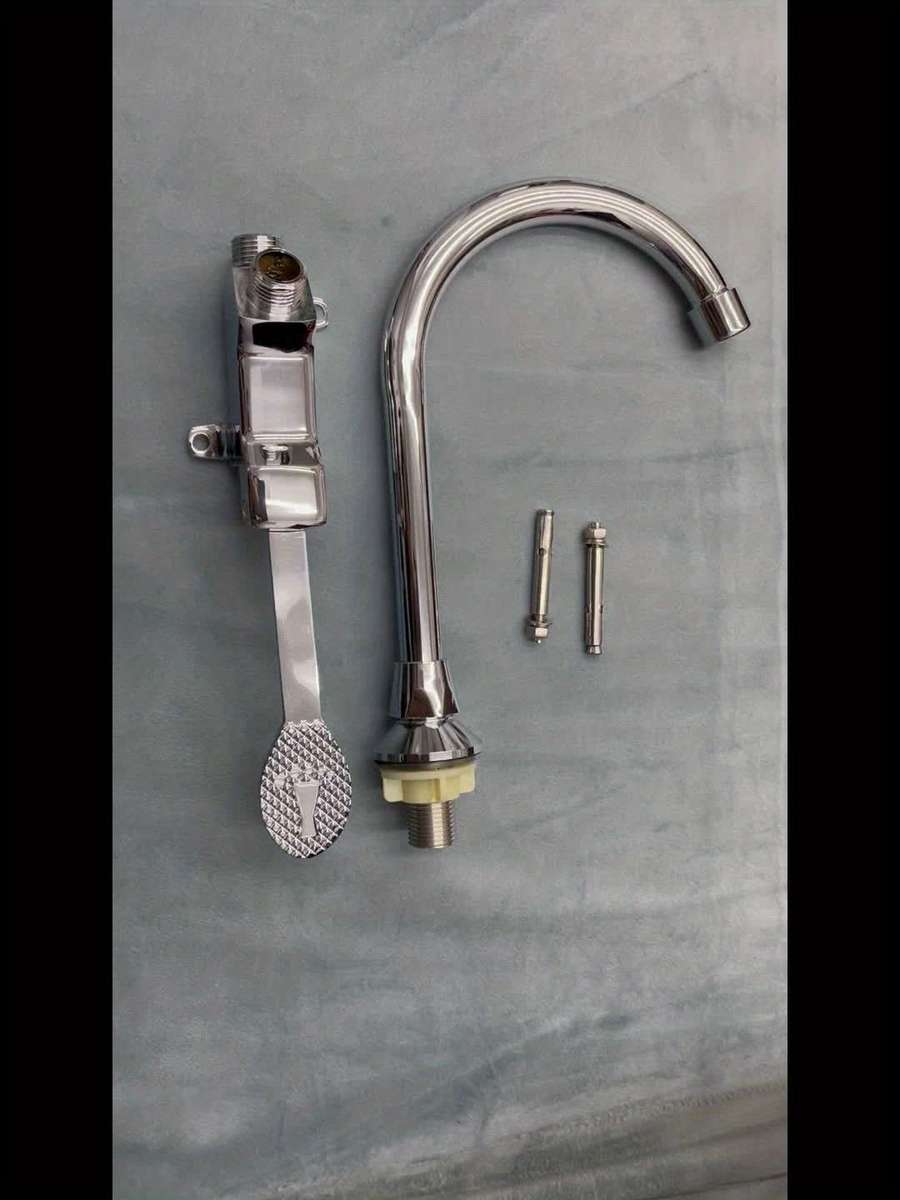 304 Stainless Steel Foot-Operated Faucet