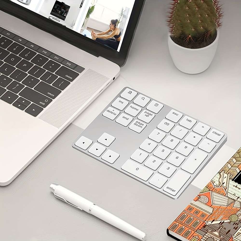 AOARA Rechargeable Wireless Keyboard