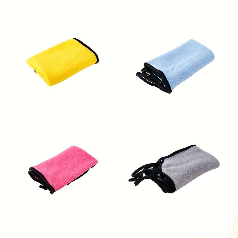 Pet supplies color Yellow  random  size 50x 40cm