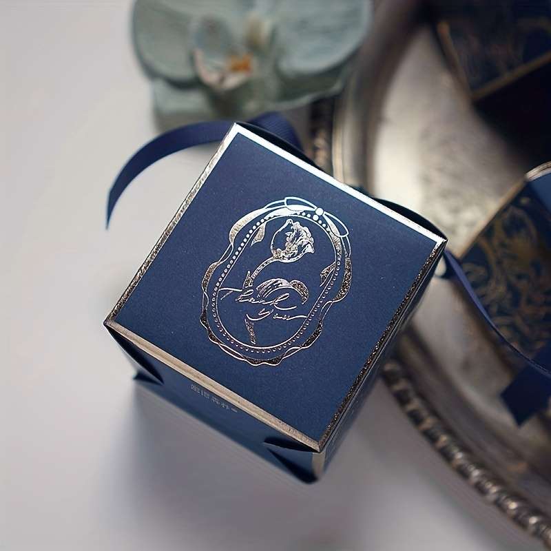 Christmas Gift Boxes Color Beige Size 7X 7X 7Cm