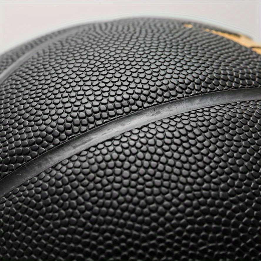 Basketball Color Black Size?Size 7