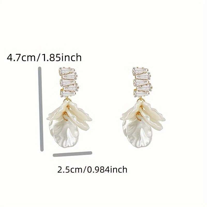 Women S Earrings Color Red