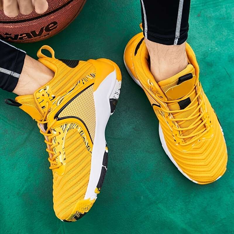 Sneakers Yellow Size Uk 7.5