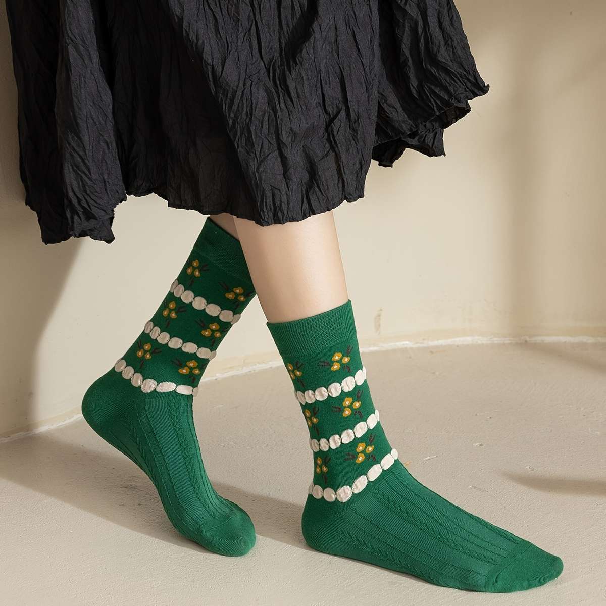 Women S Socks Color Dark Green Size Onesize