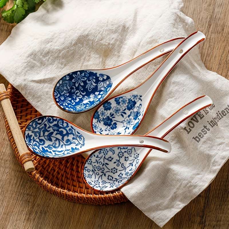 4pcs Ceramic Soup Spoon Japanese Home Use Creative Cute Ramen Noodle Spoon Soup Serving Spoon D