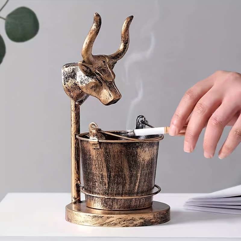 Classic Metal Retro Ashtray Household Large Ashtray Personality Trend Items