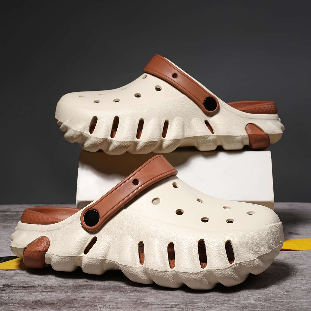 Sandals Color Grey Size Uk 4