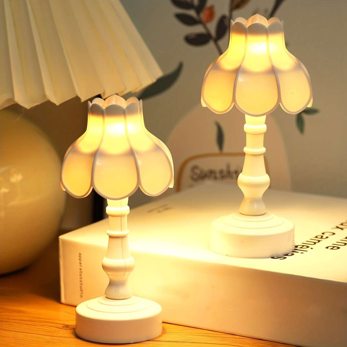 Desk Lamp Color Purple Shell
