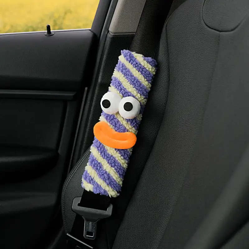 Car Seat Belt Covers 2Pcs Random Color