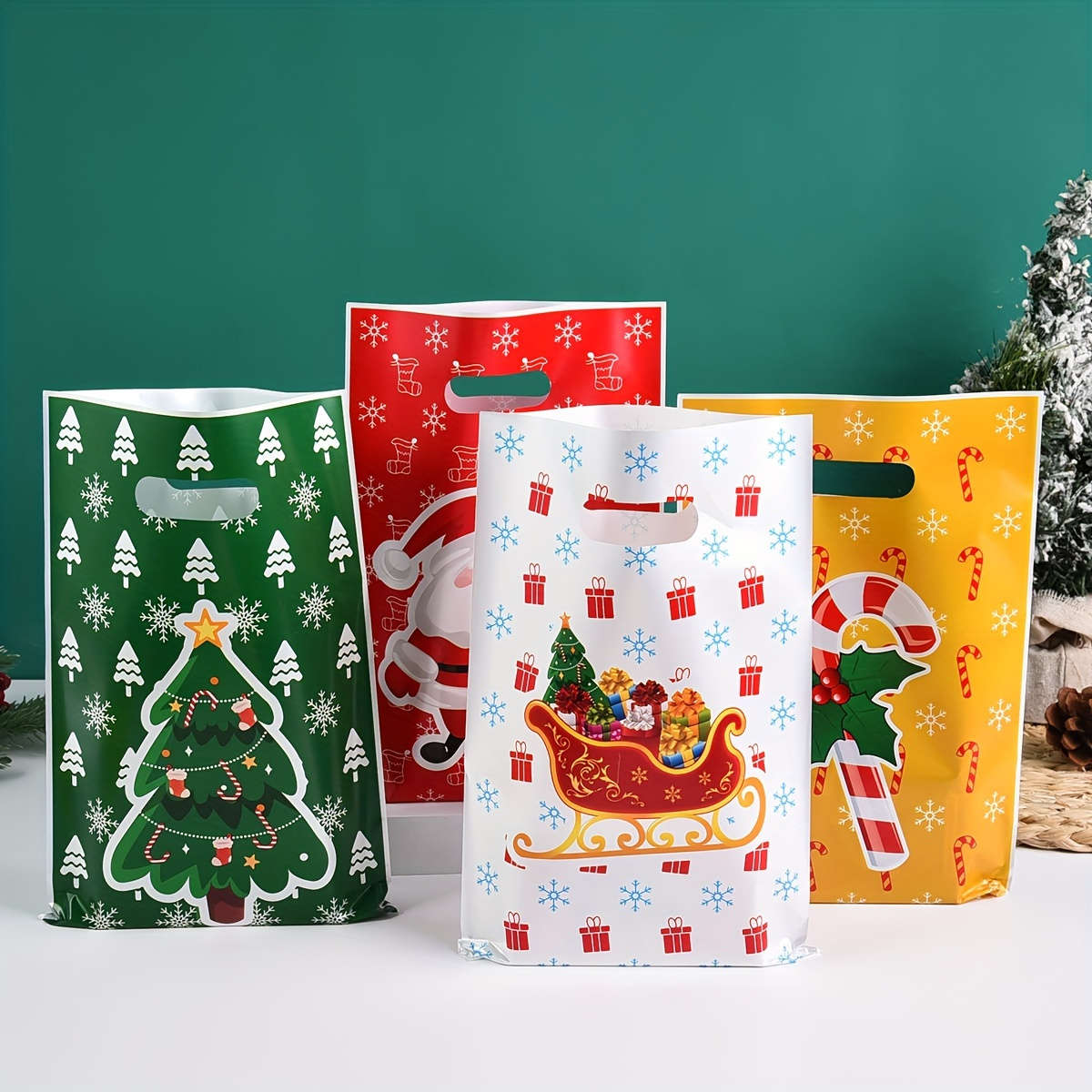Gift Bags Style Colorful Christmas Quantity 50Pcs