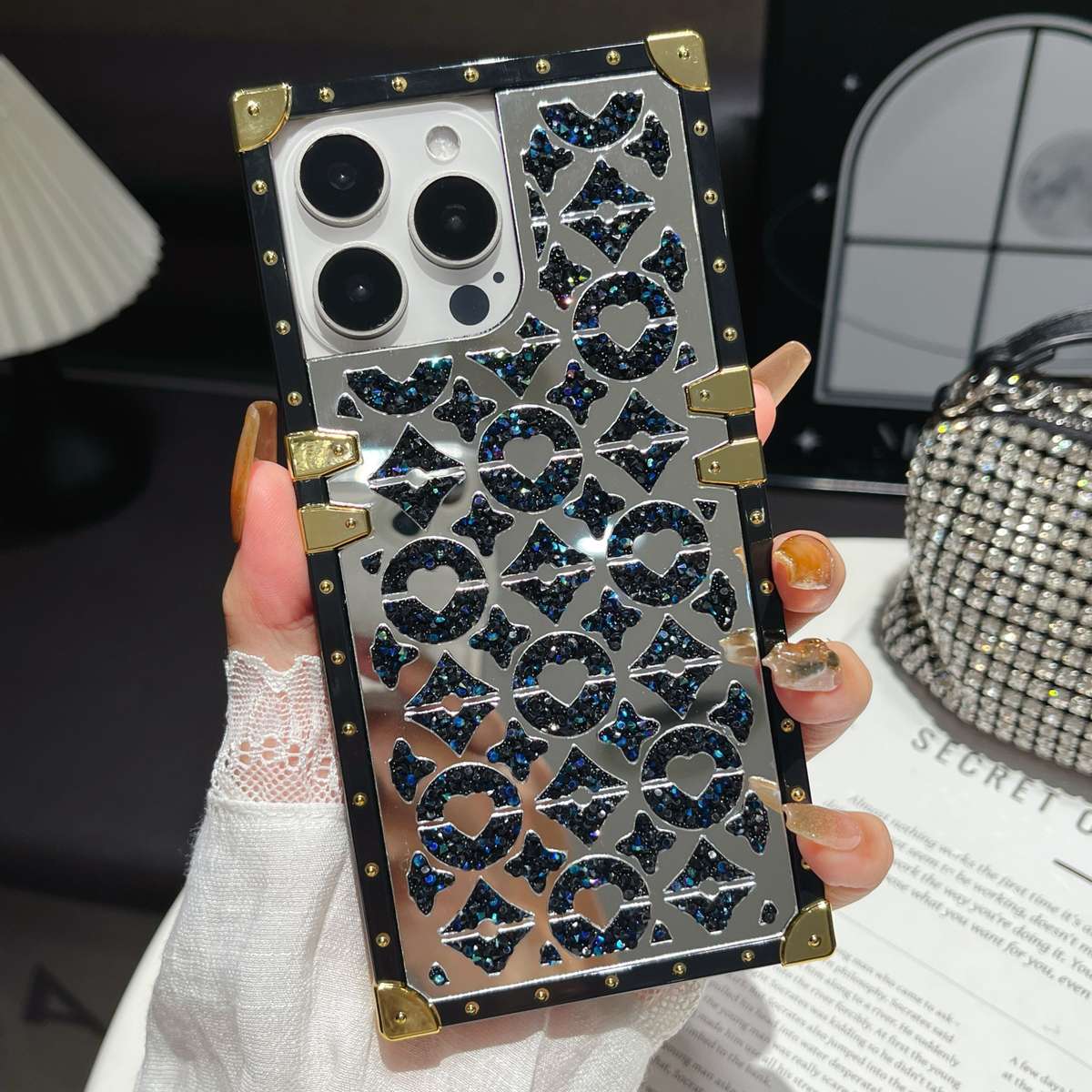 1Pc Black For iPhone 16 Plus Mirror Rhinestone Phone Case