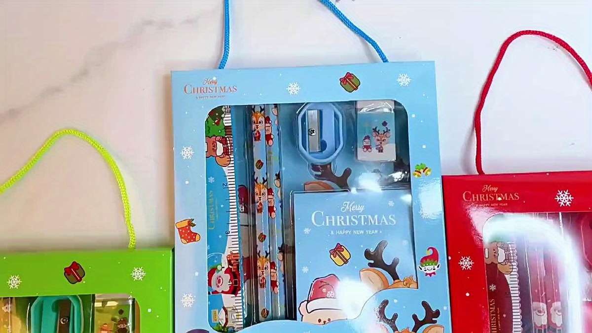 Christmas Decorations Style C