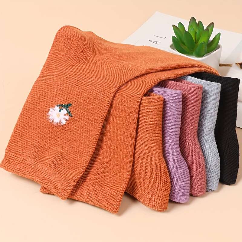 Women S Socks Color Random 7 Pairslittle Daisy Style Size Onesize