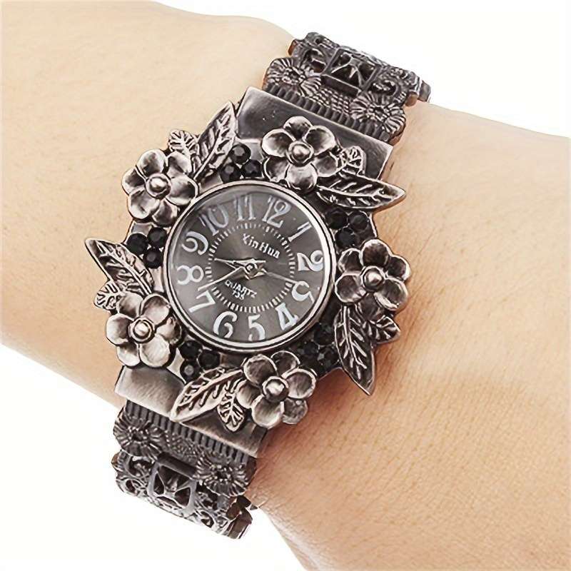 Vintage Women Bracelet Watch 3D Floral Leaf Quartz Wristwatch Black