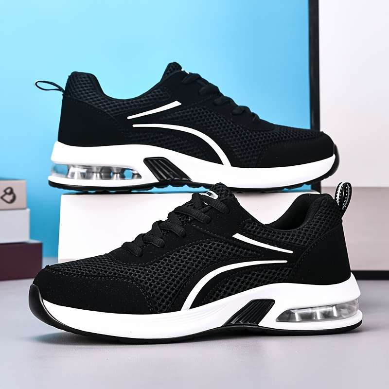 Sneakers Color Black And White Sizeuk 7