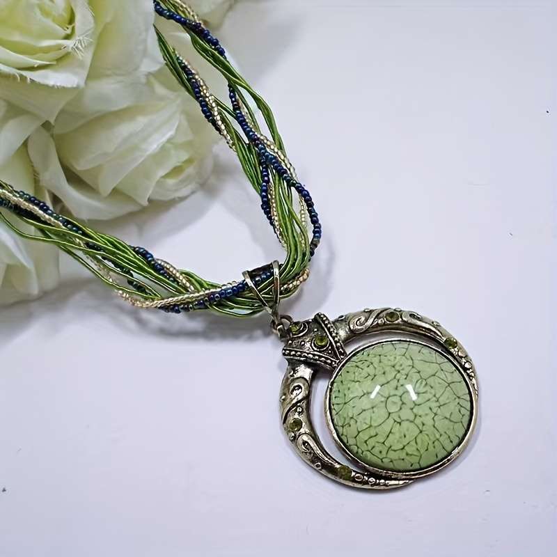 Womens Necklace Color Green