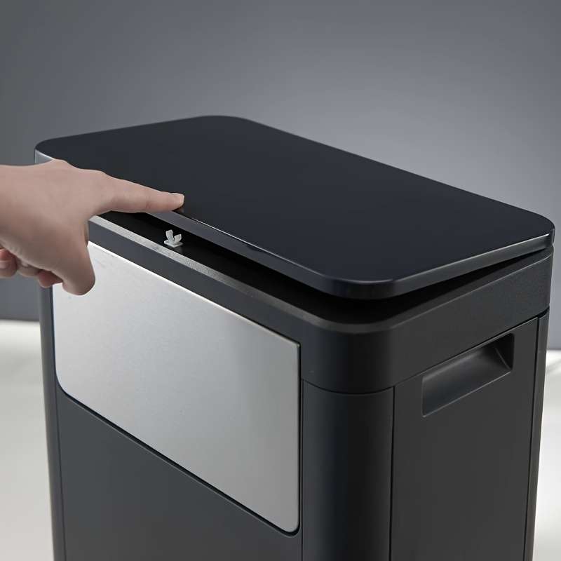 Garbage Can Model 24.98 L6.6 Us Gallons Black
