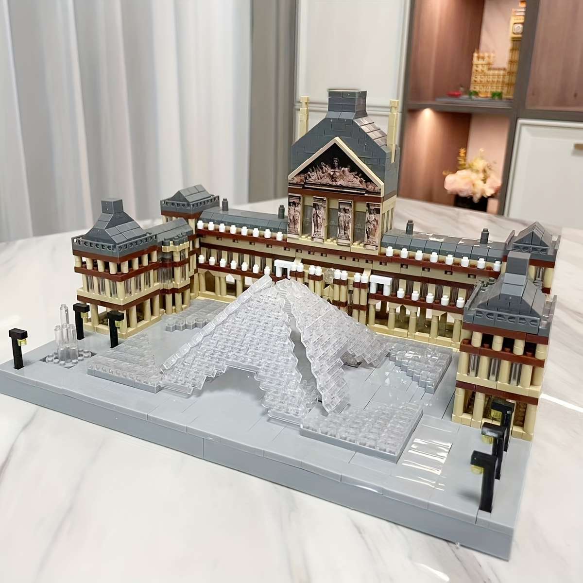 3D Building Model Puzzle Set Items The Louvre 2513Pcs