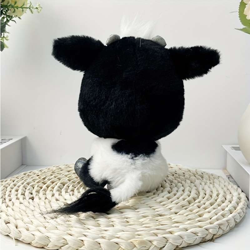 Plush Toyss color White And Black size 19.99 cm