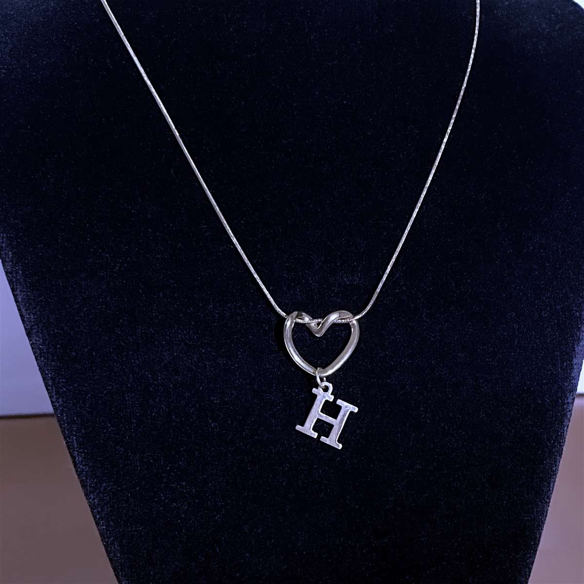 Enamel Heart Shaped Pendant Necklace Silvery