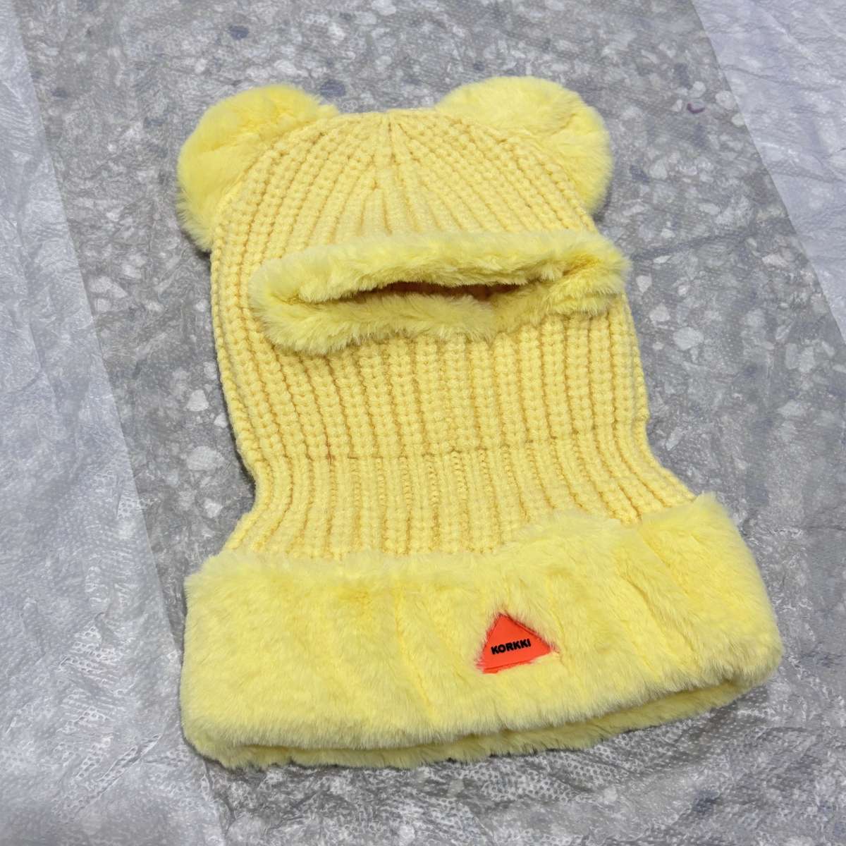 Hat Color Little Xiong Yellow