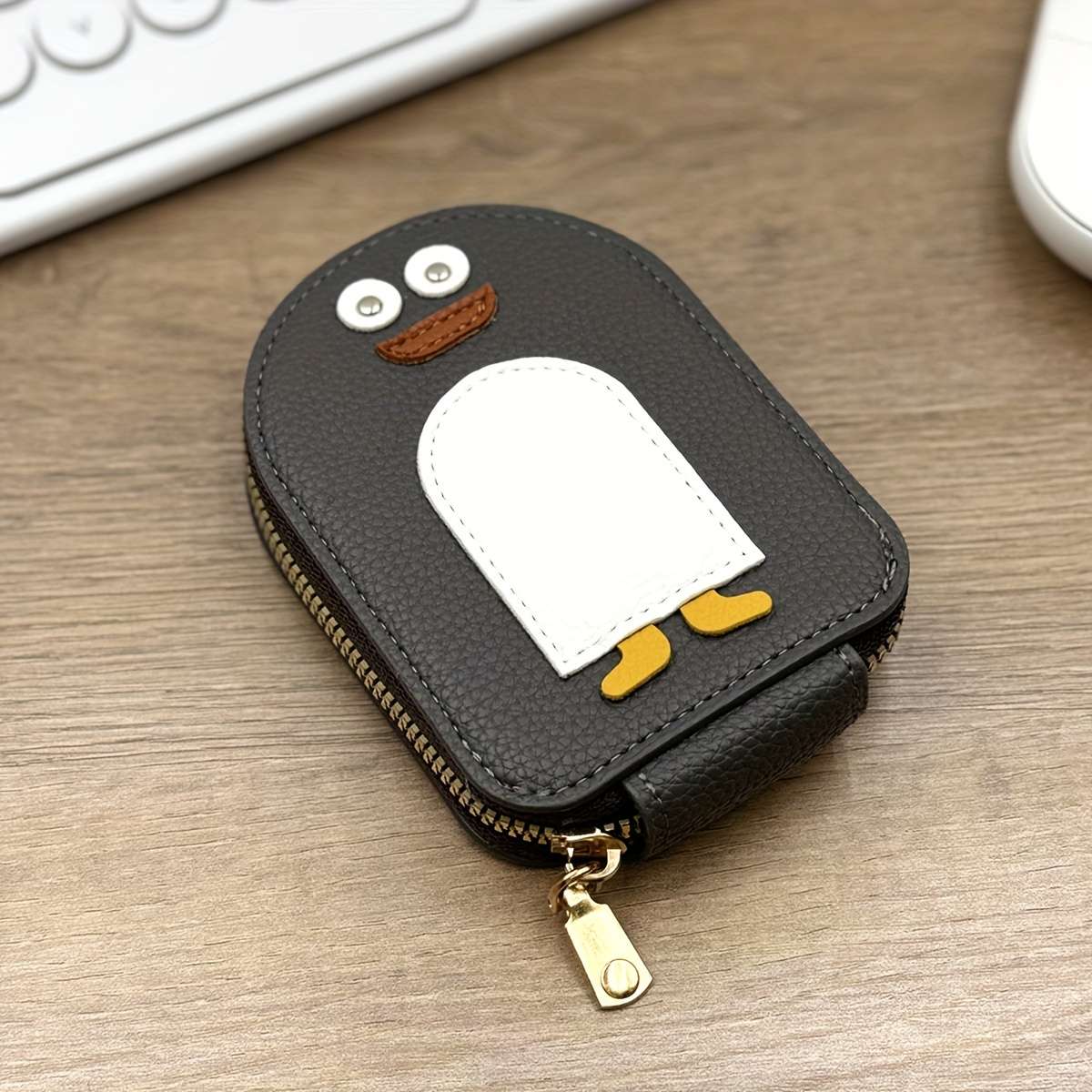 Cute Penguin Cartoon Womens Walletcompact Zippered Card Holder Large Capacity