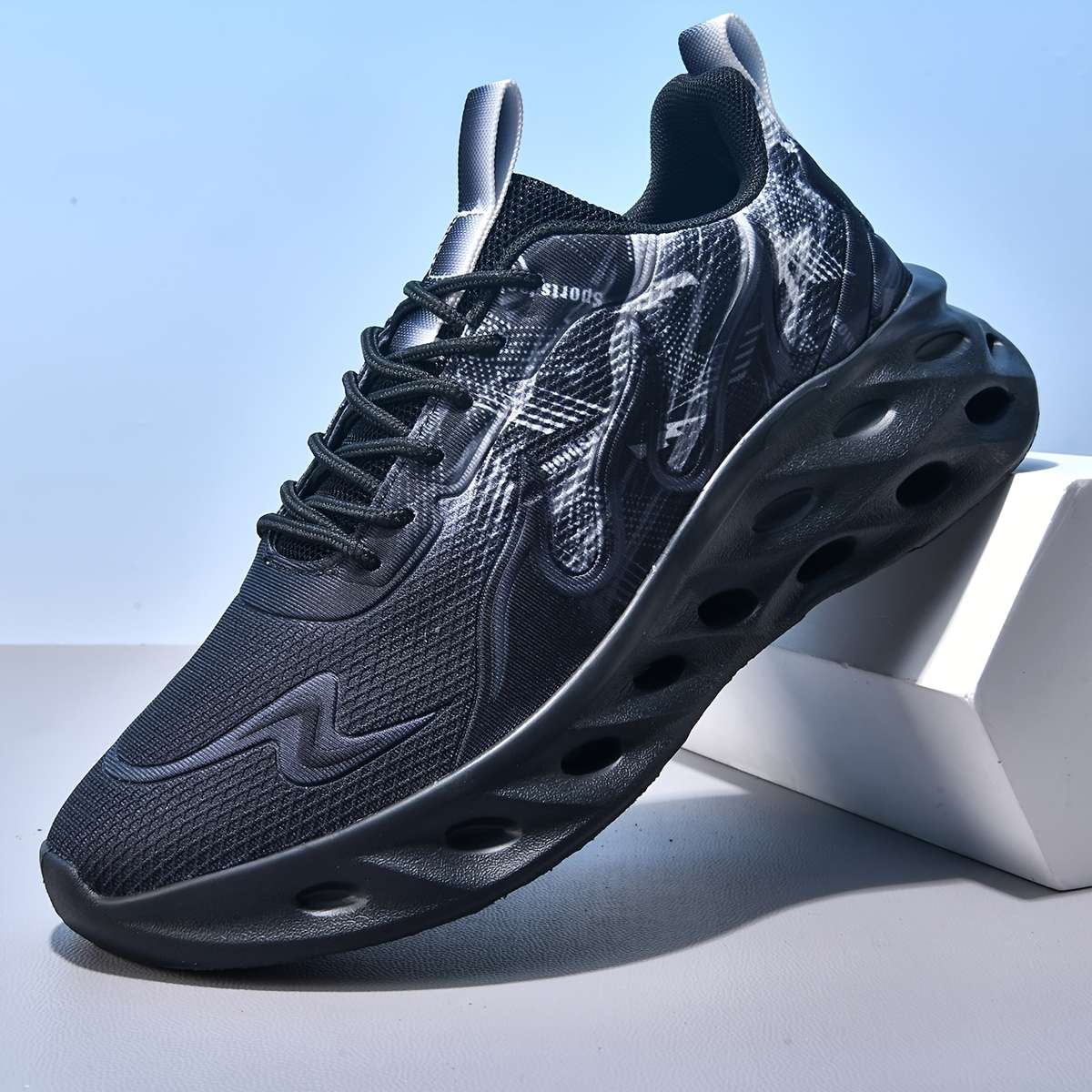 Sneakers Color Black Sizeuk 7.5