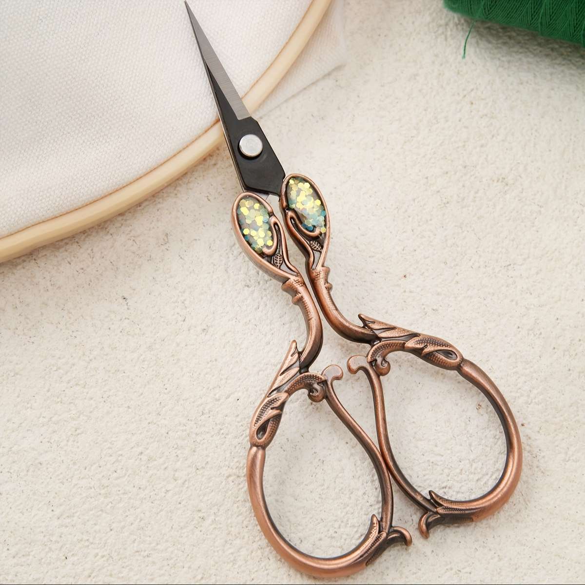 Scissors Color Titanium