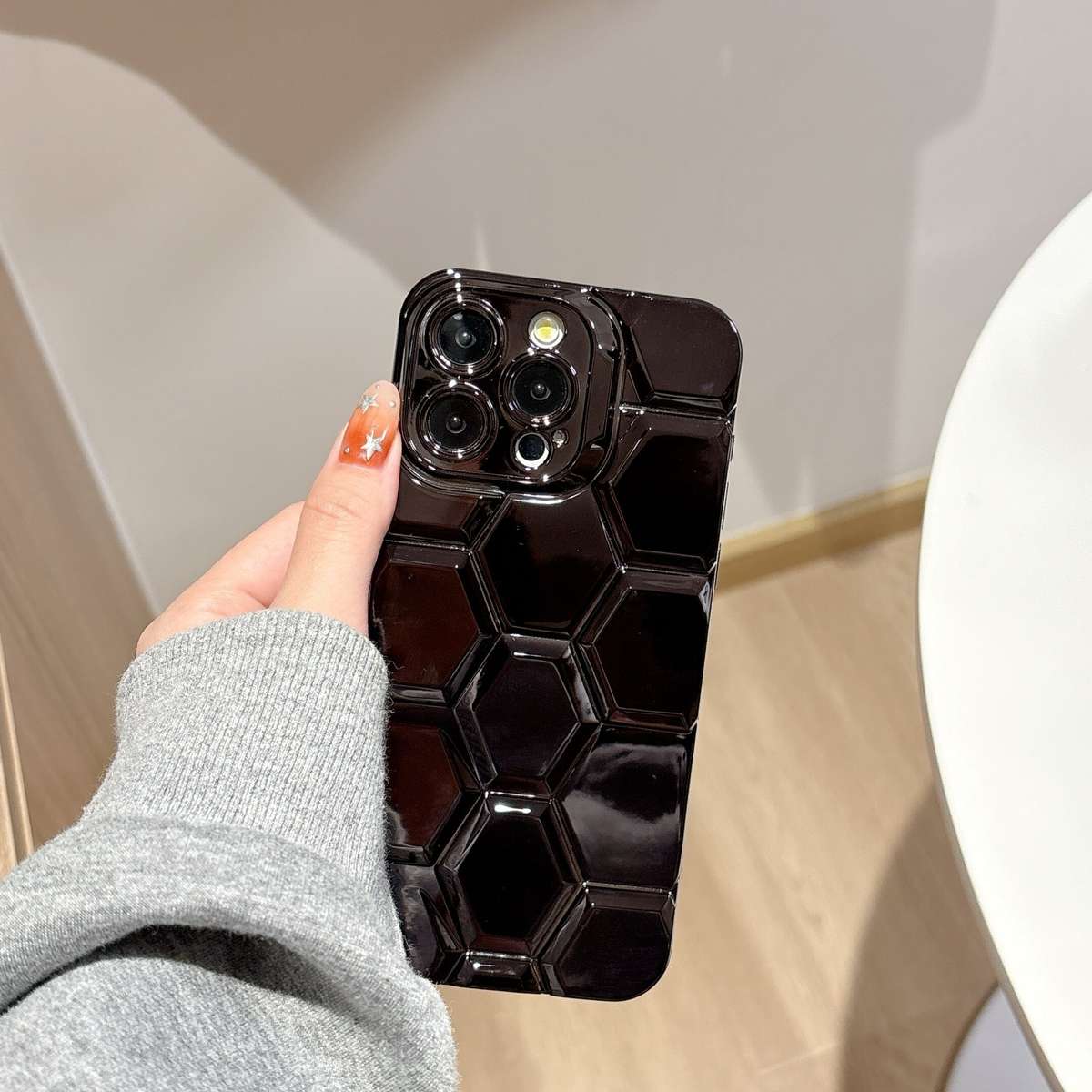 1Pc Golden For iPhone 14 Plus Textured Phone Case