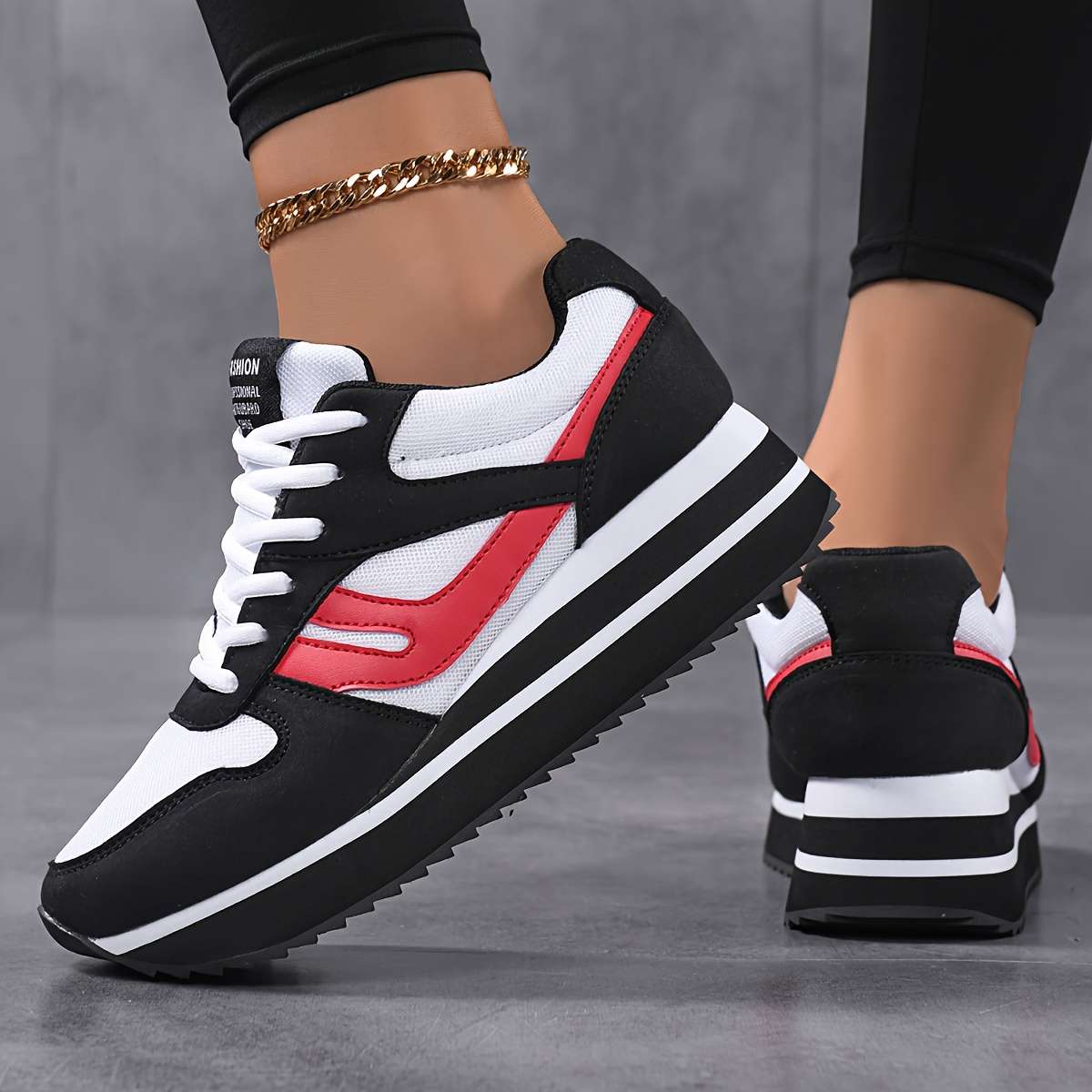 Women S Sneakers Color Black And White Sizeuk 9.5