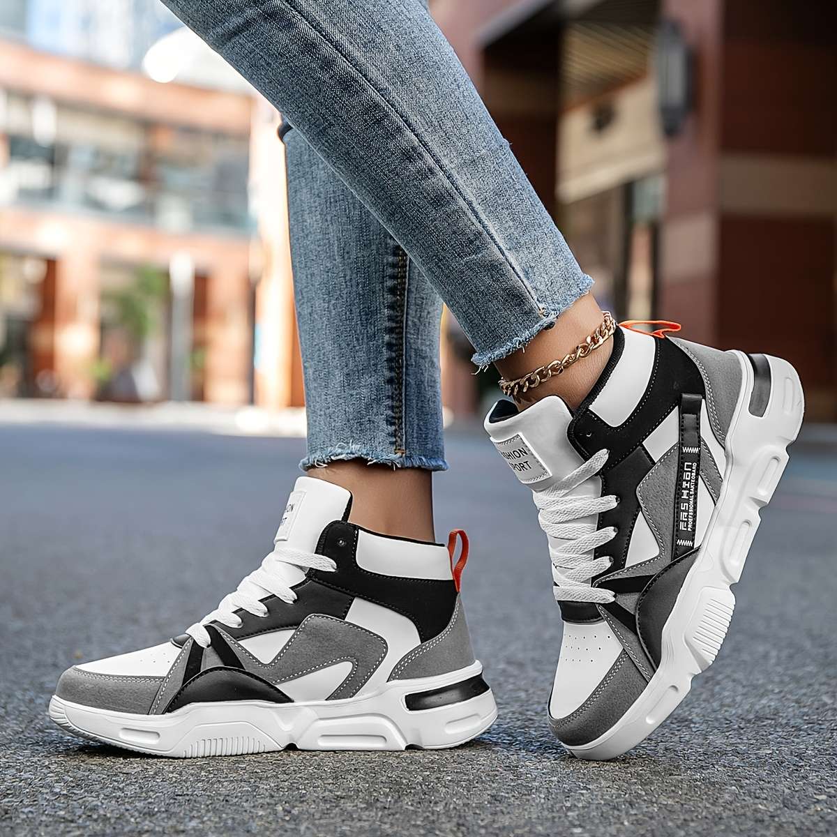 Women S Sneakers Color White And Black Sizeuk 10