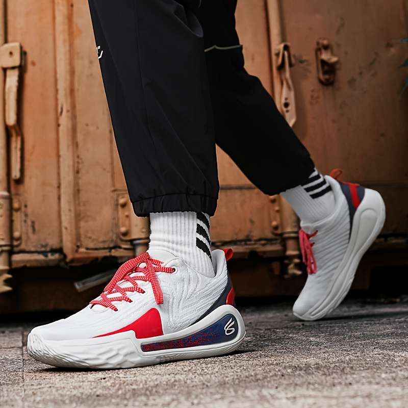 Sneakers White Red Size Uk 7