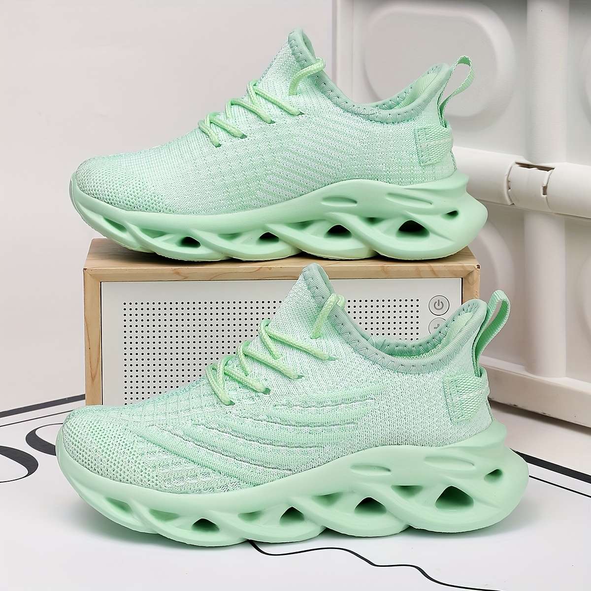 Women S Sneakers Color Black Sizeuk 4