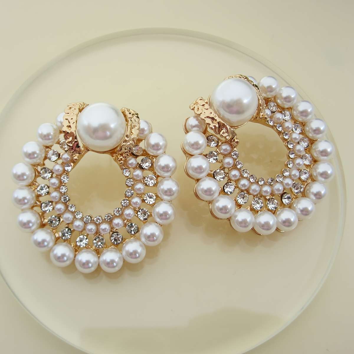 Women S Earrings Color Golden