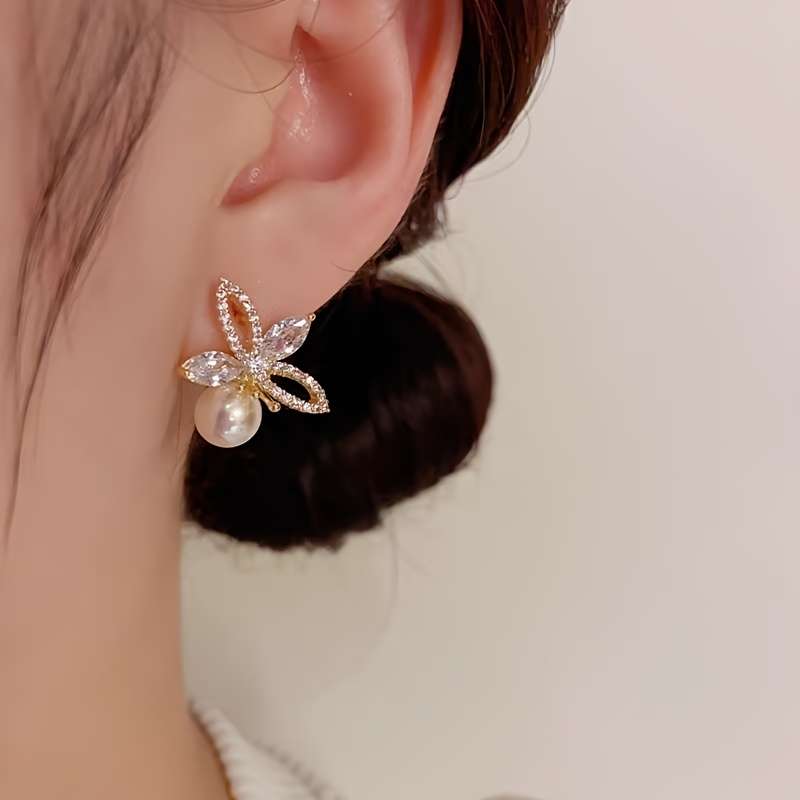 Women S Earrings Color Golden Yellow