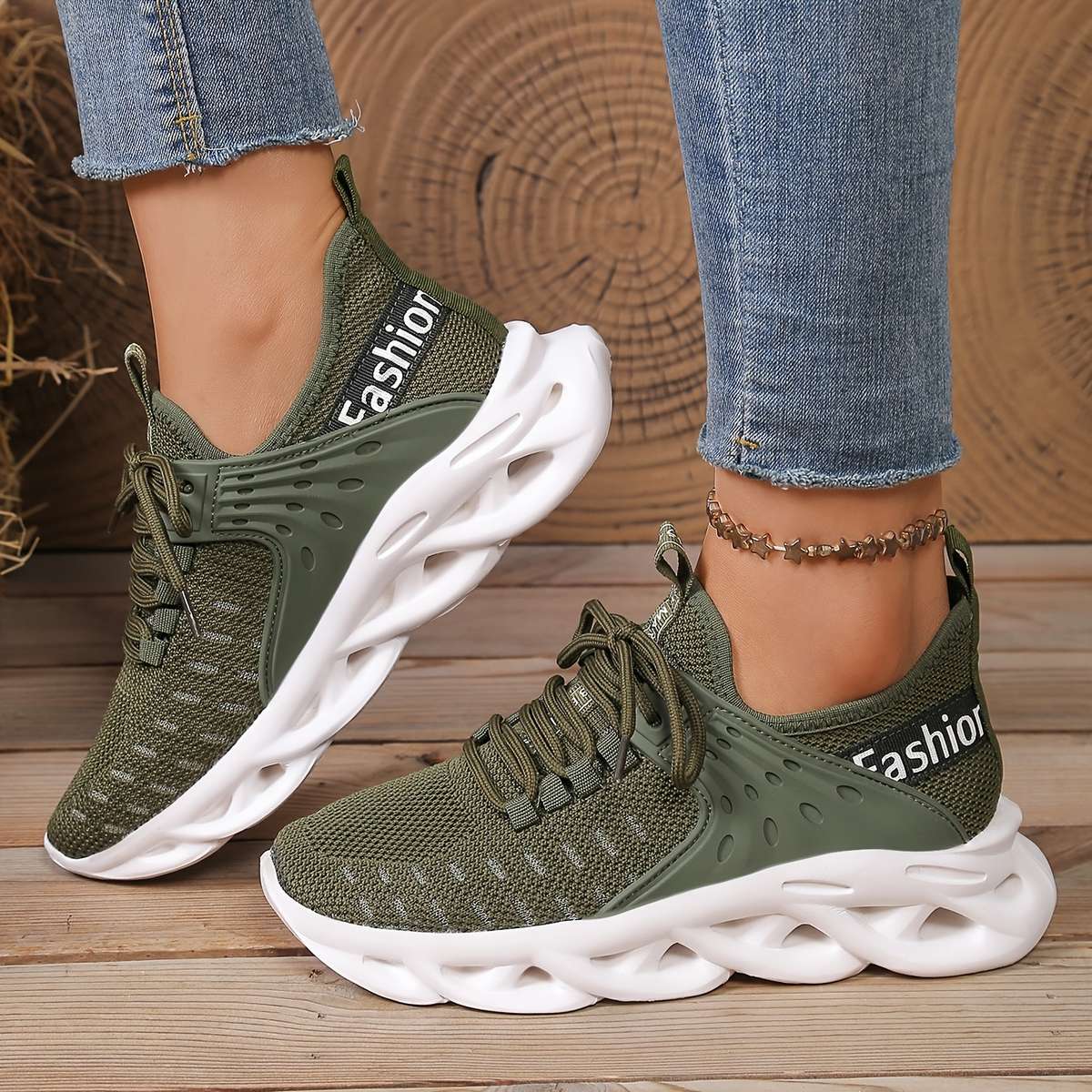 Women S Sneakers Color White Sizeuk 7