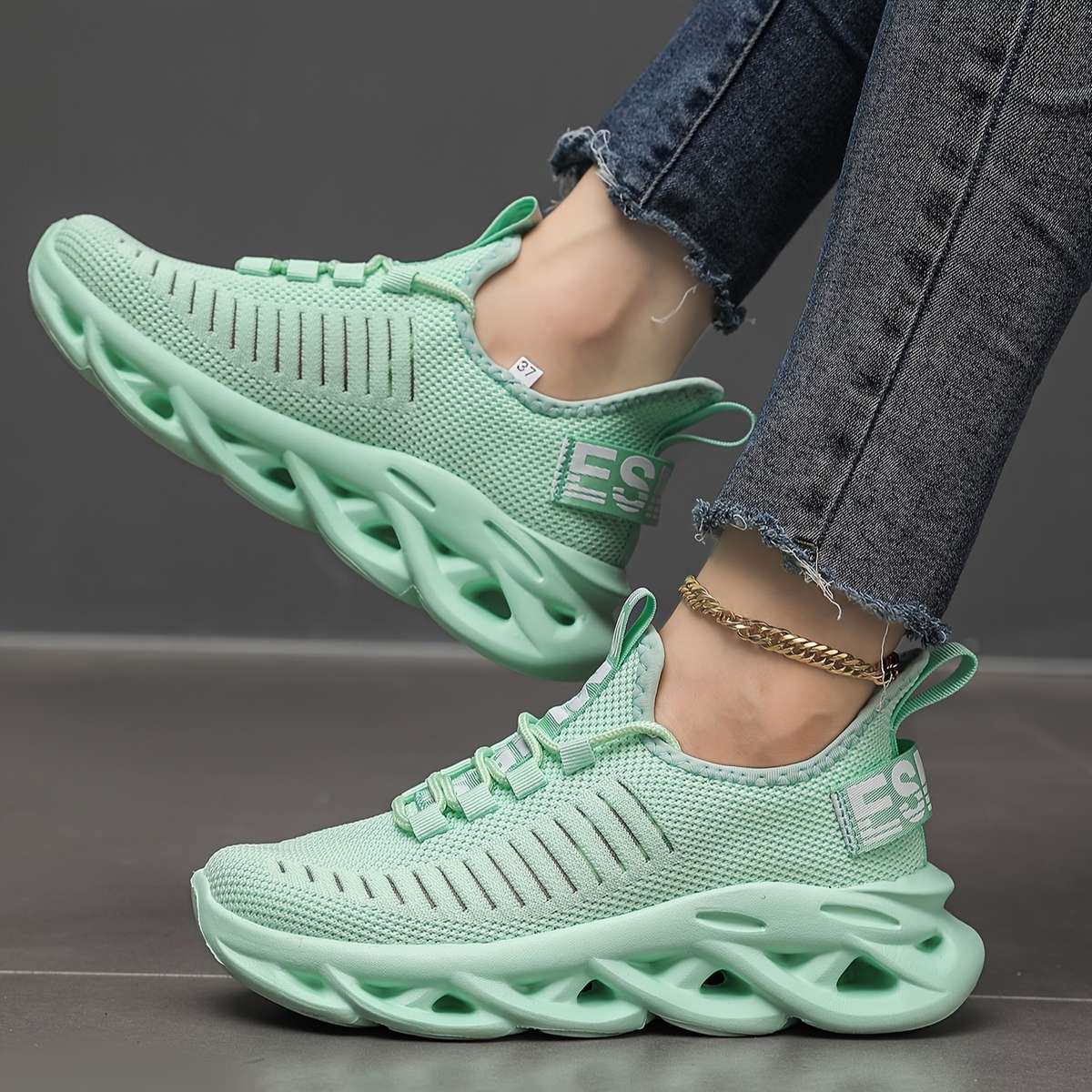 Sneakers Color Khaki Sizeuk 7