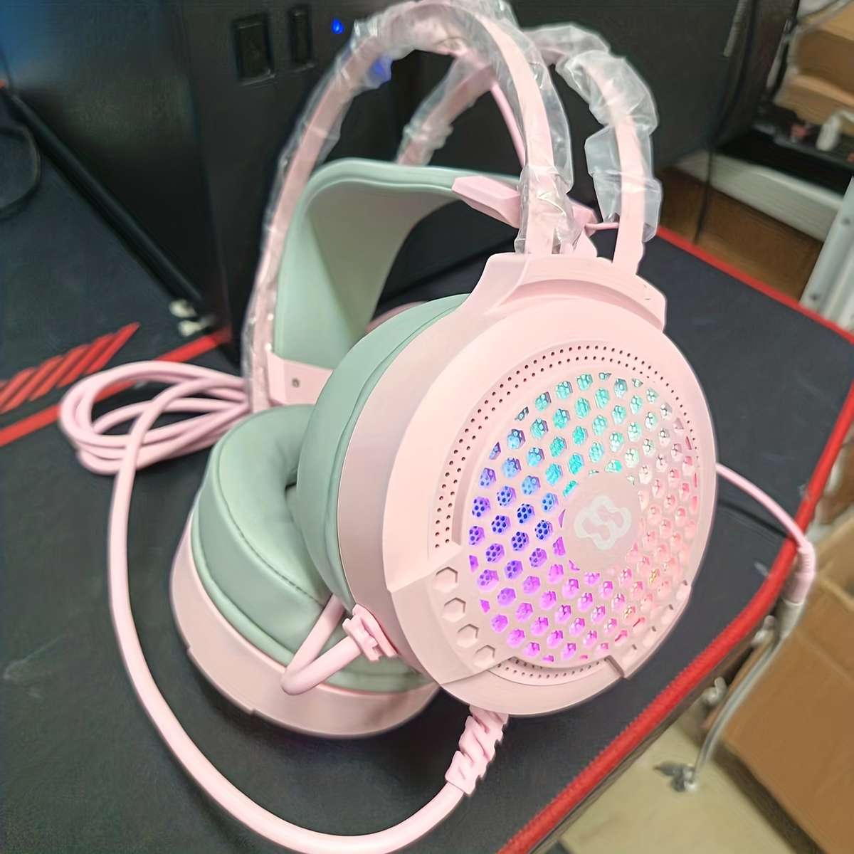 Wired Headphones Pink