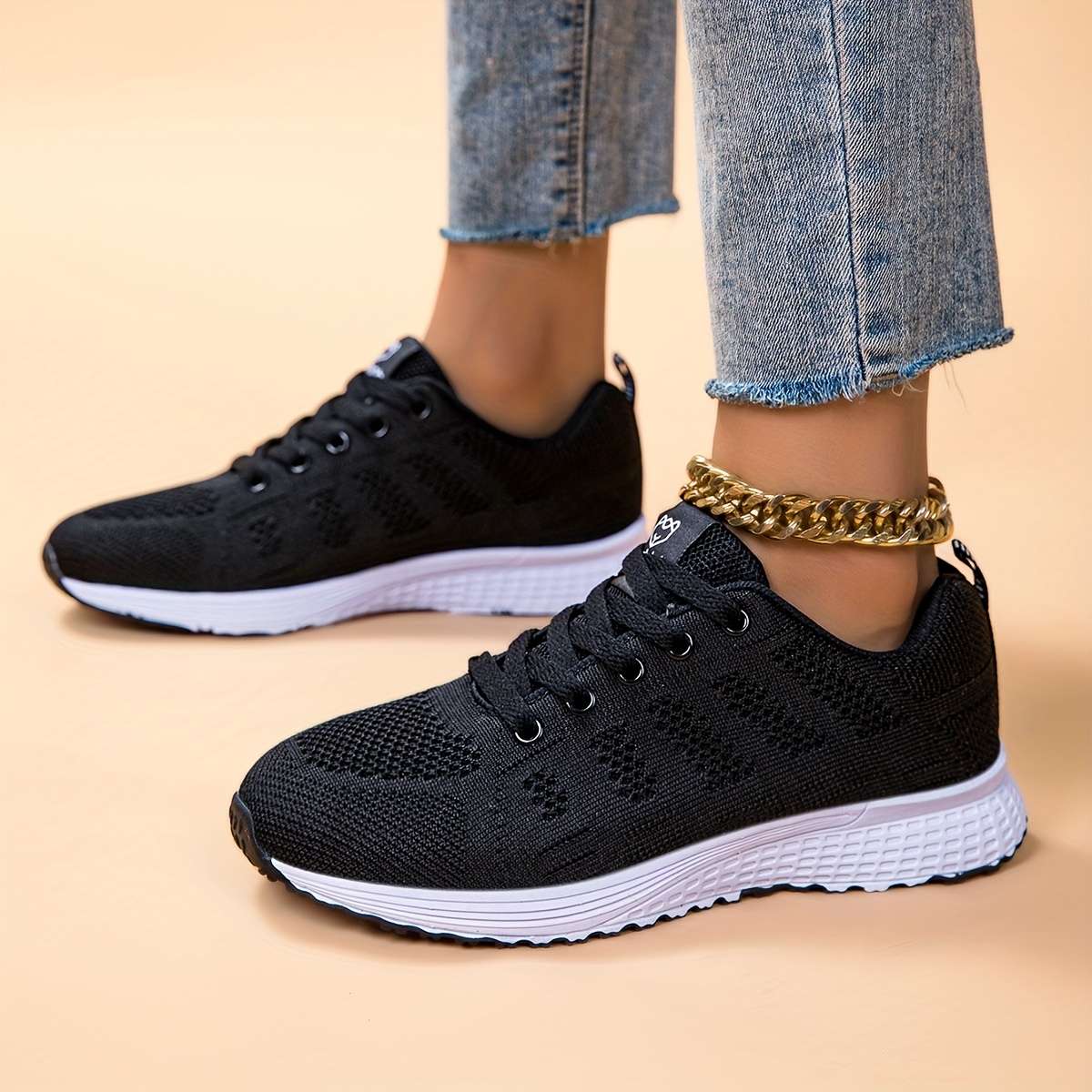Sneakers Color Black Rose Red Sizeuk 2