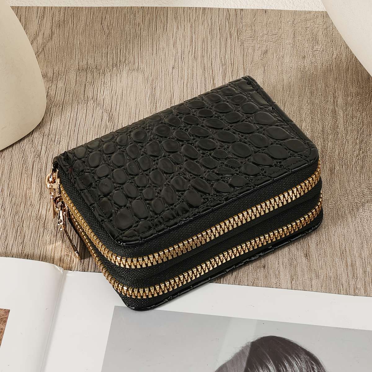 Women'S Minimalist Nylon Short Wallet Solid Color Coin Purse With Zipper Closure Lightweight
