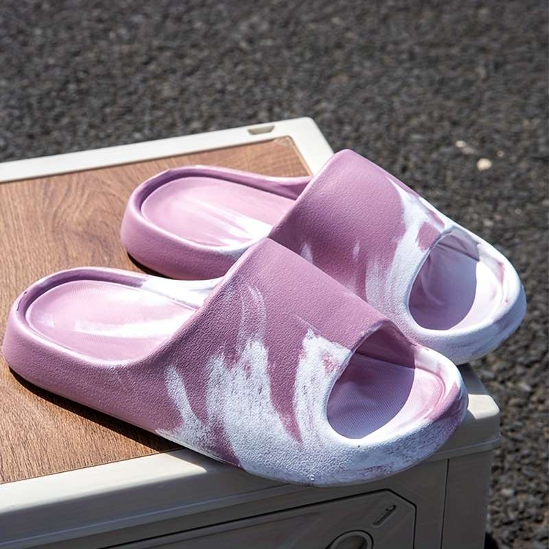 Men Slippers Summer Style Pink And White Size Uk 3.5 To 4