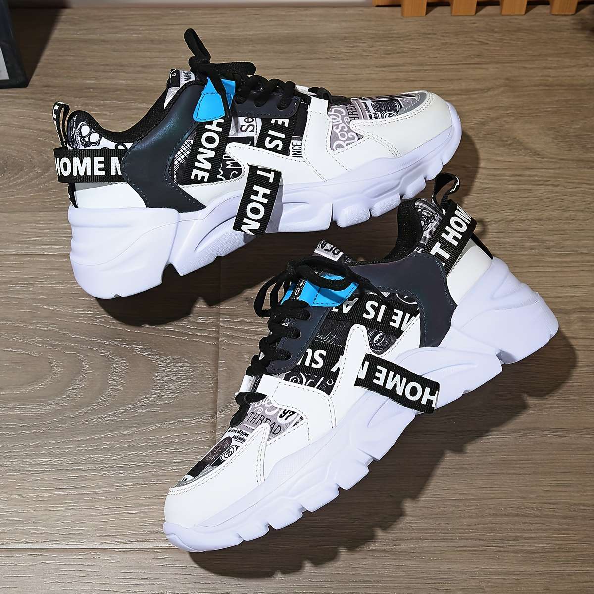 Women S Sneakers Color White Black Red Sizeuk 7