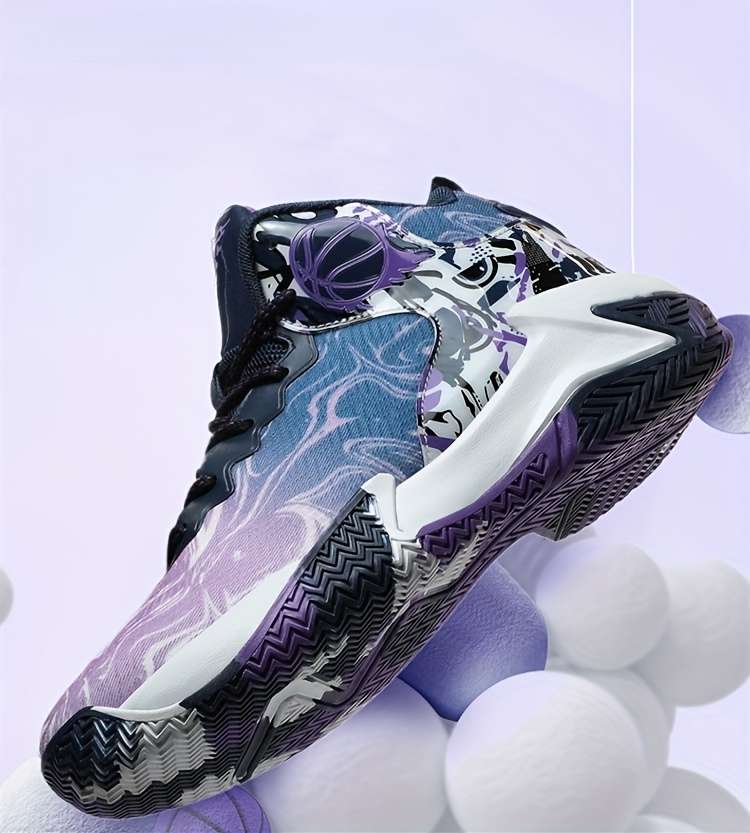 Sneakers Classic Moonlight Size Uk 7 Wide