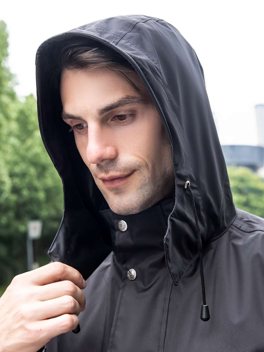 Raincoat Black Size Uk M