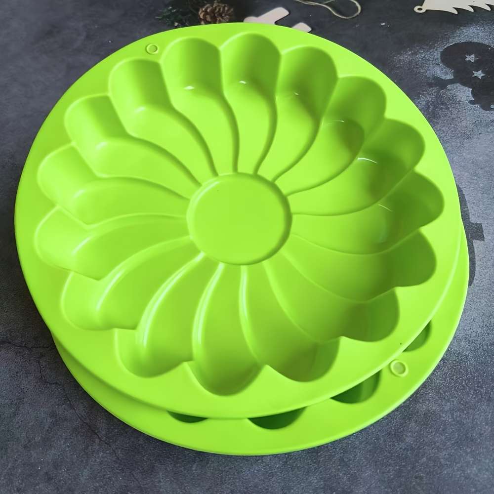 Suitable For Baking Molds Color Green Quantity 3Pcs