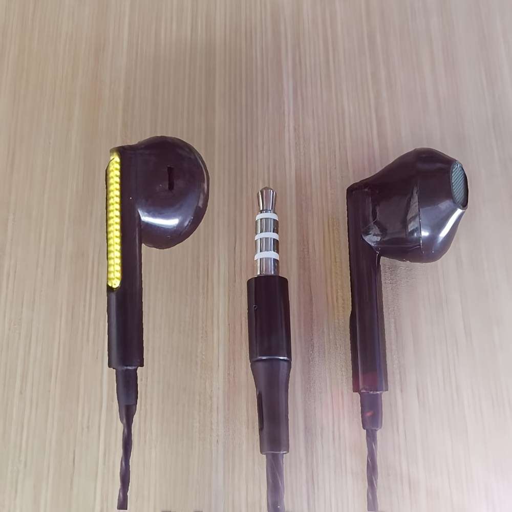 Wired Headphones Black Items 3.5Mm Round Hole