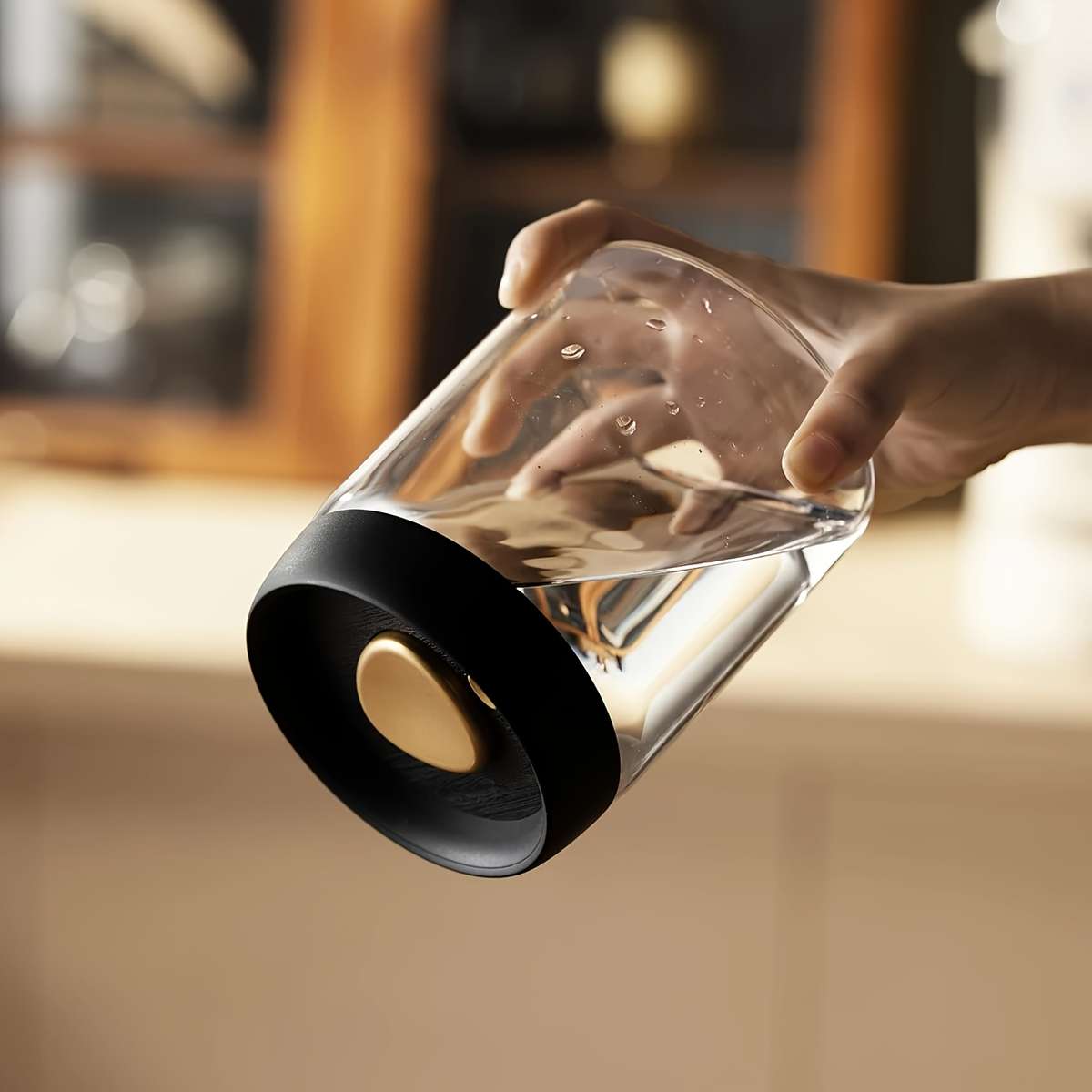 Sealed Jar Capacity 1800Ml
