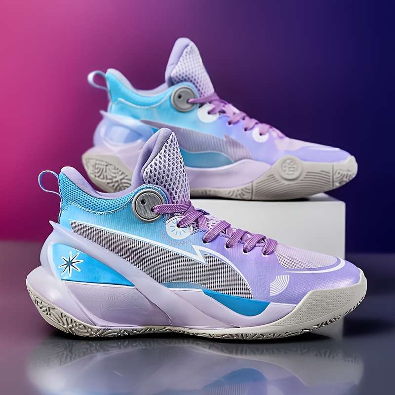 Sneakers Figure 2 Size Uk 7
