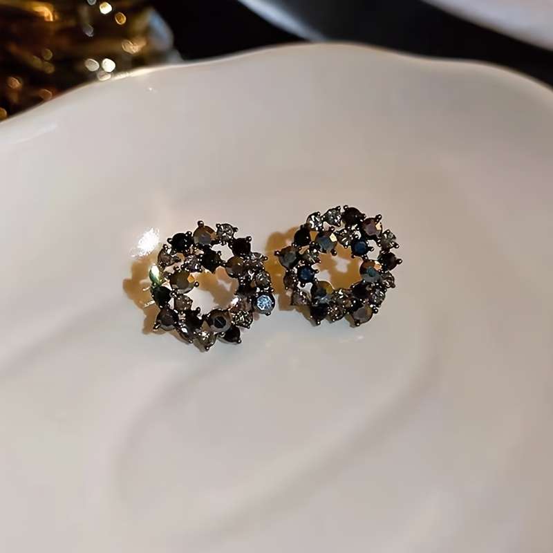 Women S Earrings Color Black