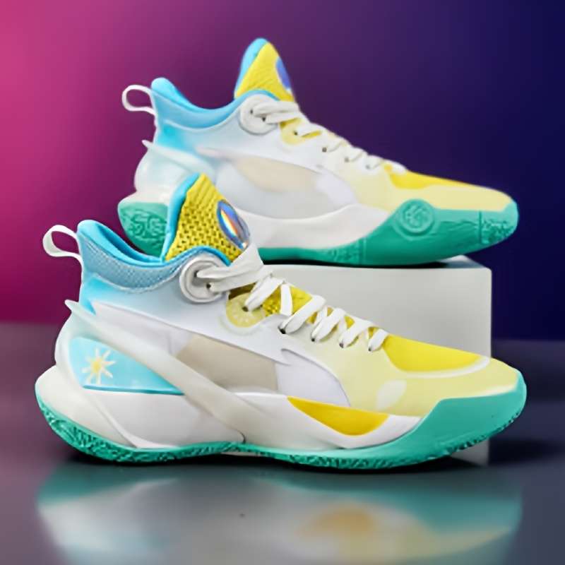 Sneakers Figure 2 Size Uk 7